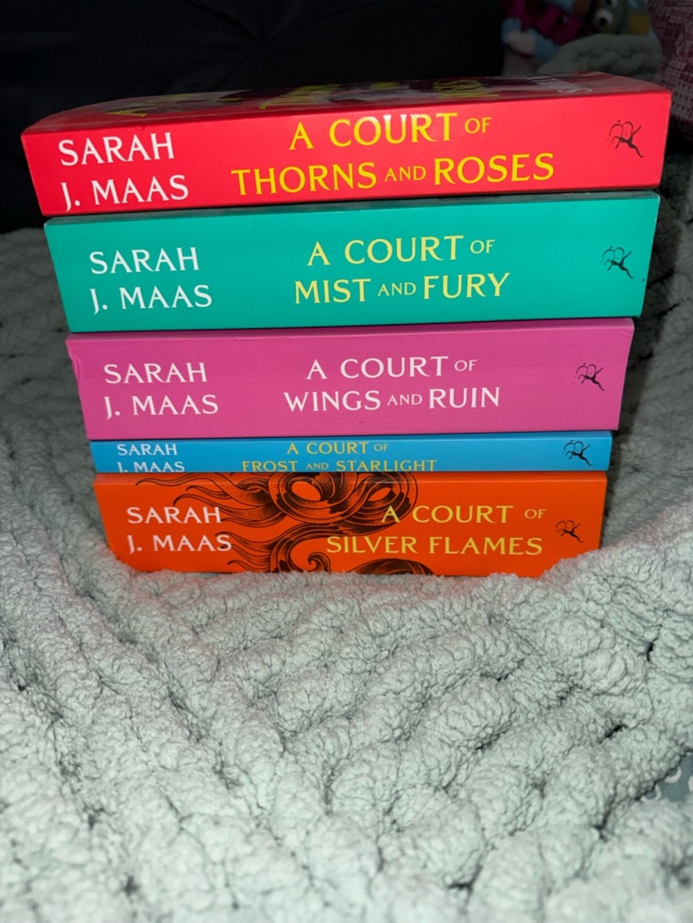 A Court of Thorns and Roses book series